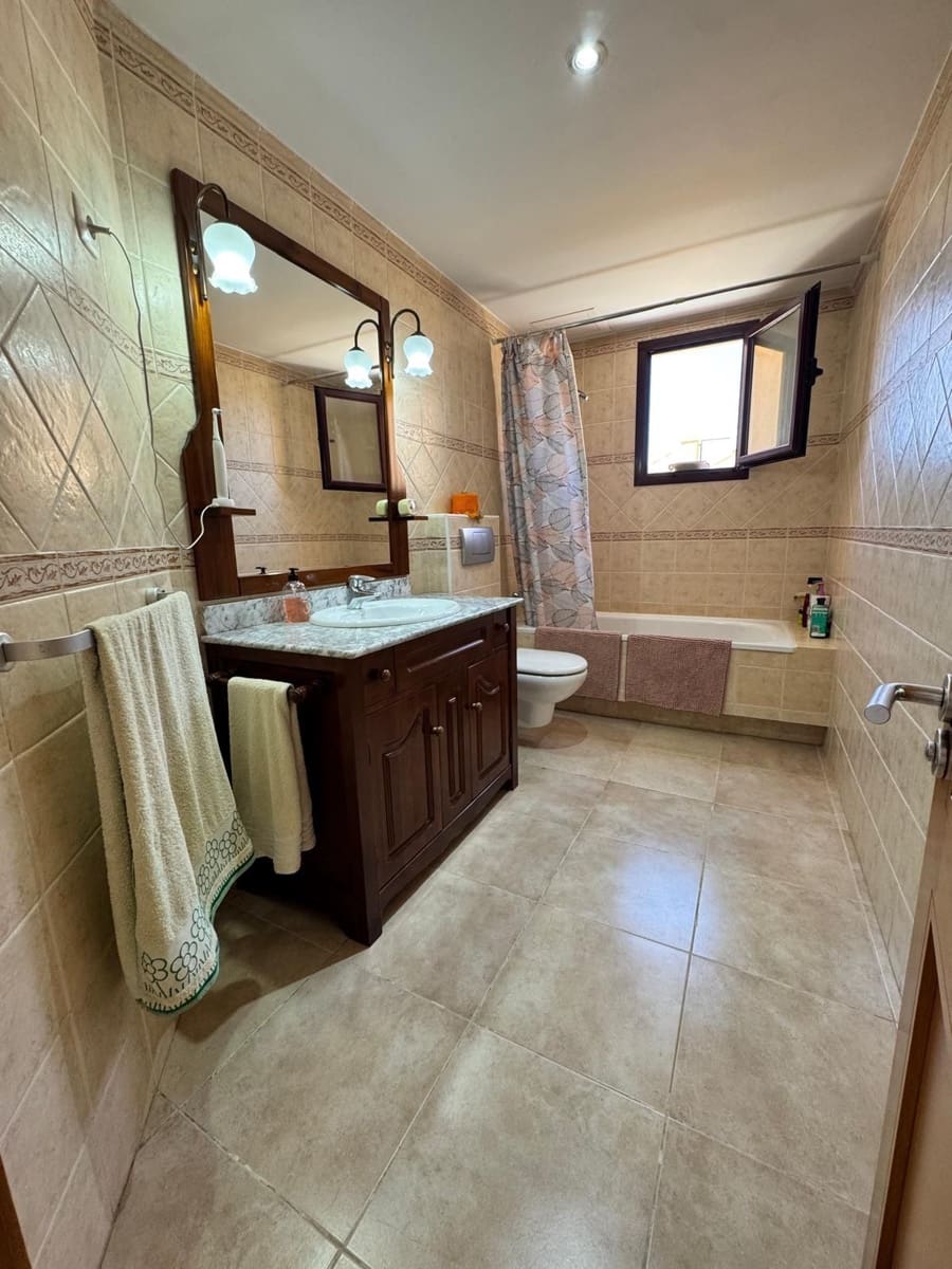 2 bedroom Apartment for rent in Costa Calma - € 1,750 (Ref: 10161035)