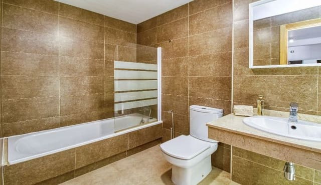 3 soveværelse Lejlighed til salg i El Cotillo, La Oliva med swimmingpool garage - € 360.000 (Ref: 7429187)