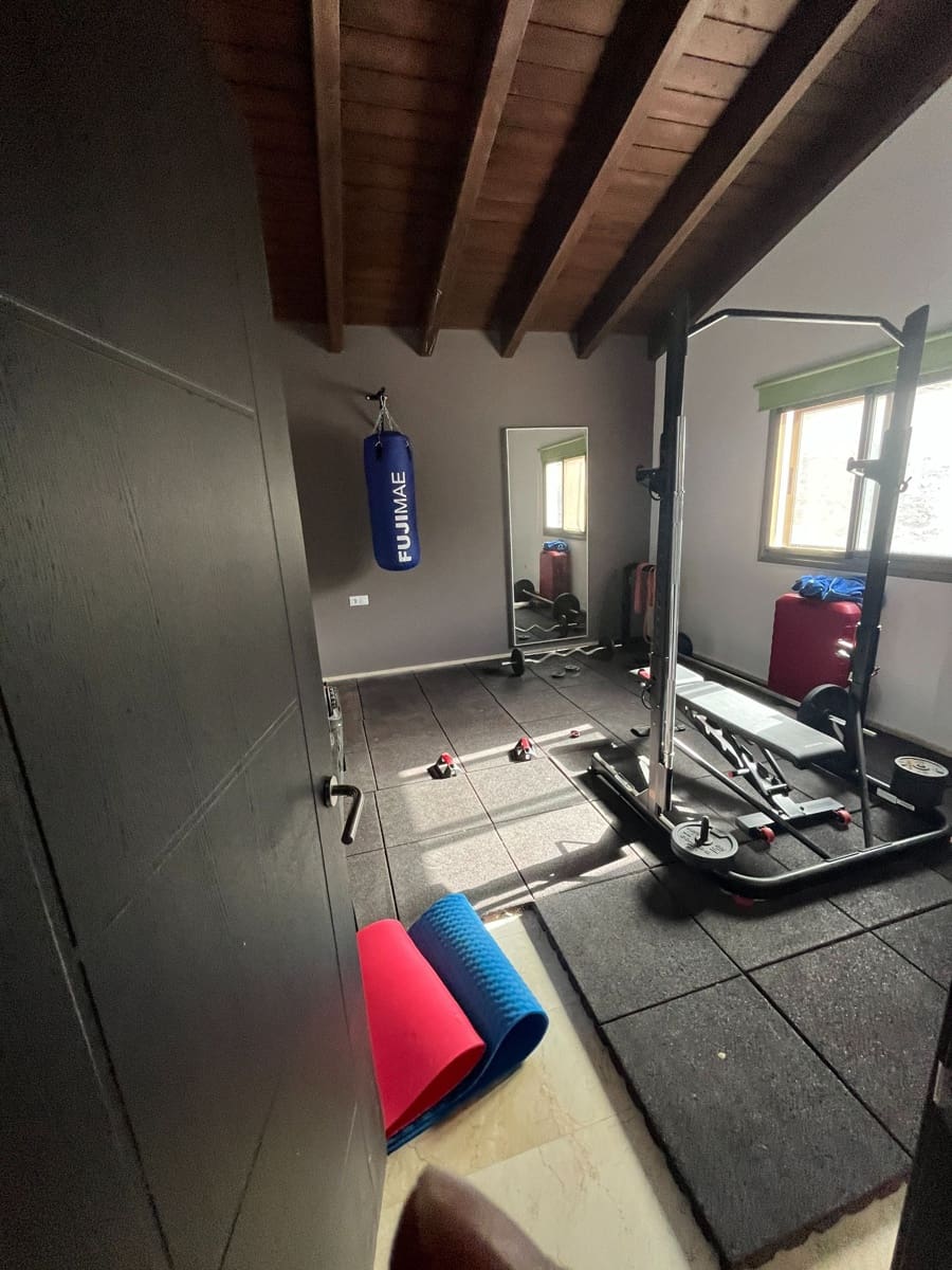 4 soveværelse Villa til salg i Gran Tarajal med swimmingpool garage - € 475.000 (Ref: 7770196)