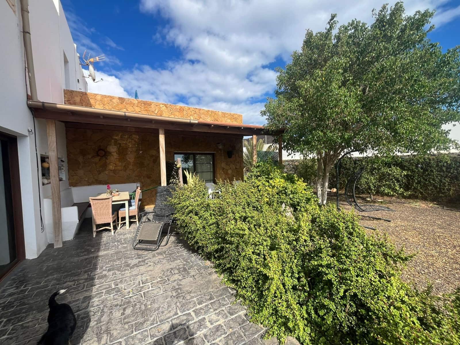 3 bedroom Villa for sale in Gran Tarajal with garage - € 505,000 (Ref: 8315877)