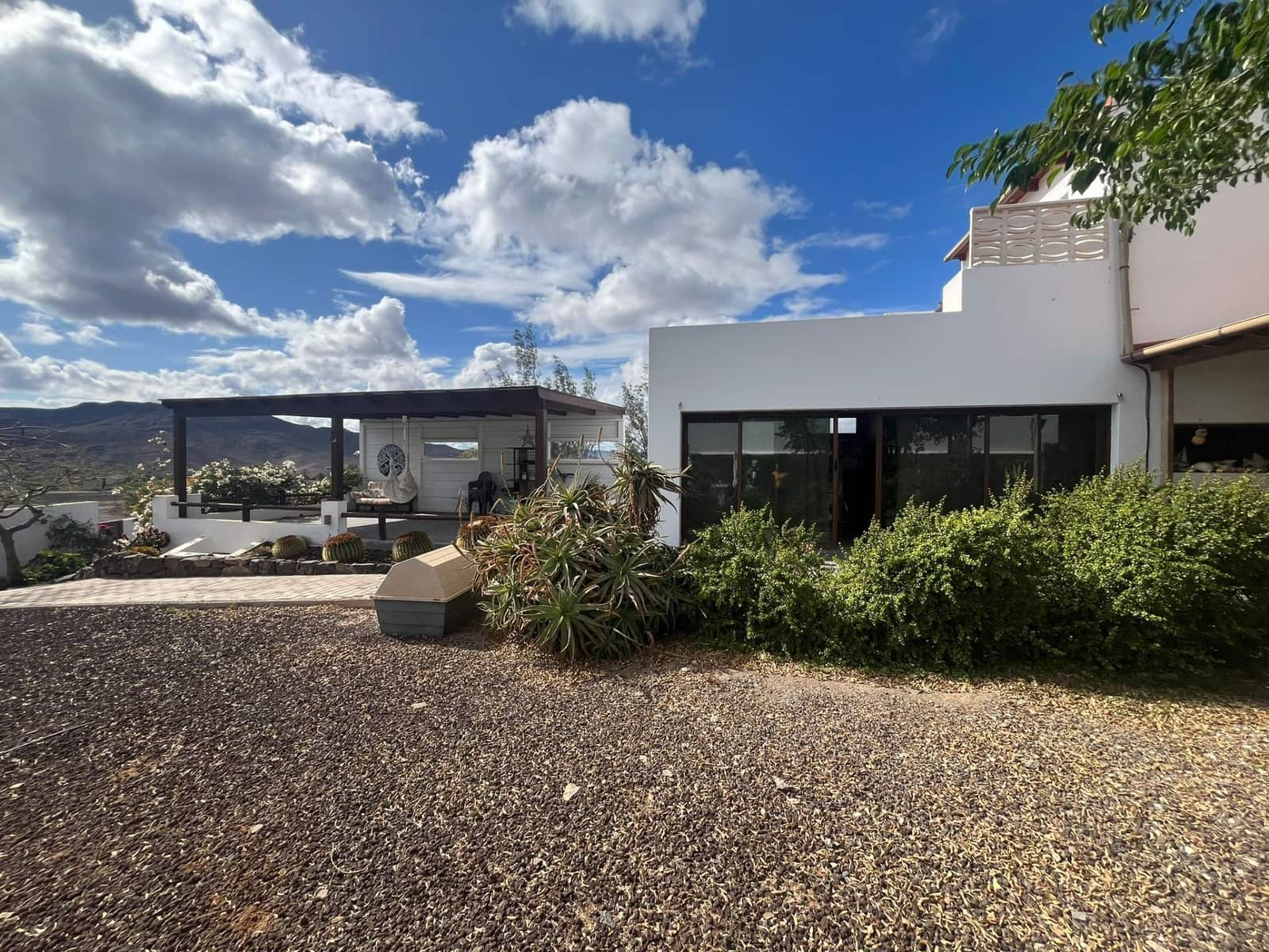 3 bedroom Villa for sale in Gran Tarajal with garage - € 505,000 (Ref: 8315877)