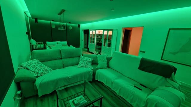 4 camera da letto Villa in vendita in Triquivijate, Antigua con piscina garage - 530.000 € (Rif: 8869275)