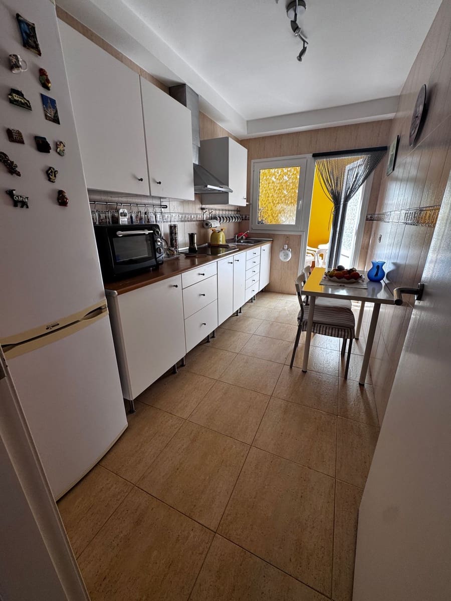 3 soveværelse Byhus til salg i Puerto del Rosario med garage - € 175.000 (Ref: 8892766)