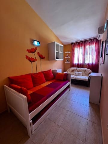 3 sovrum Hus till salu i Puerto del Rosario med garage - 175 000 € (Ref: 8892766)