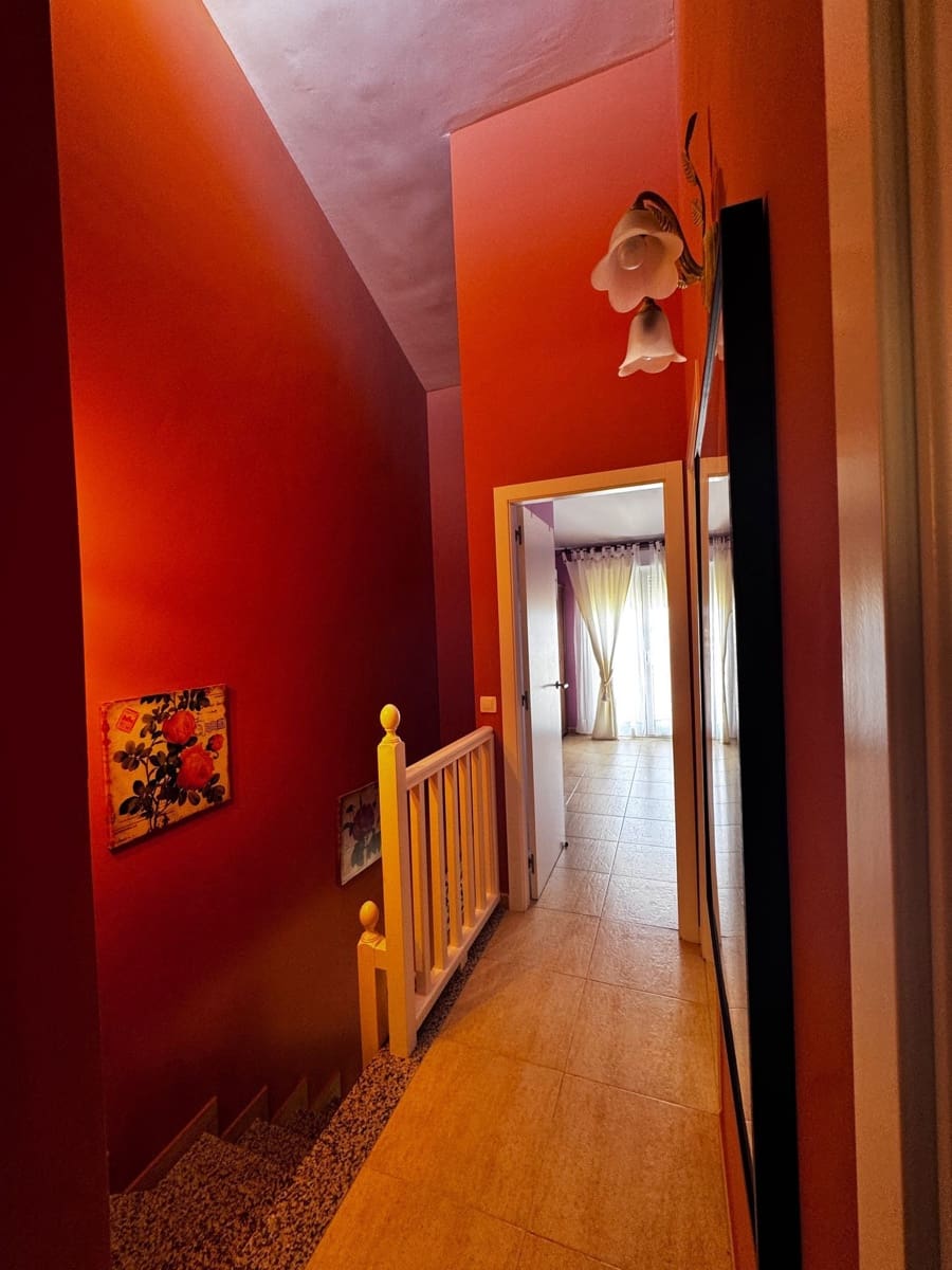 3 soveværelse Byhus til salg i Puerto del Rosario med garage - € 175.000 (Ref: 8892766)