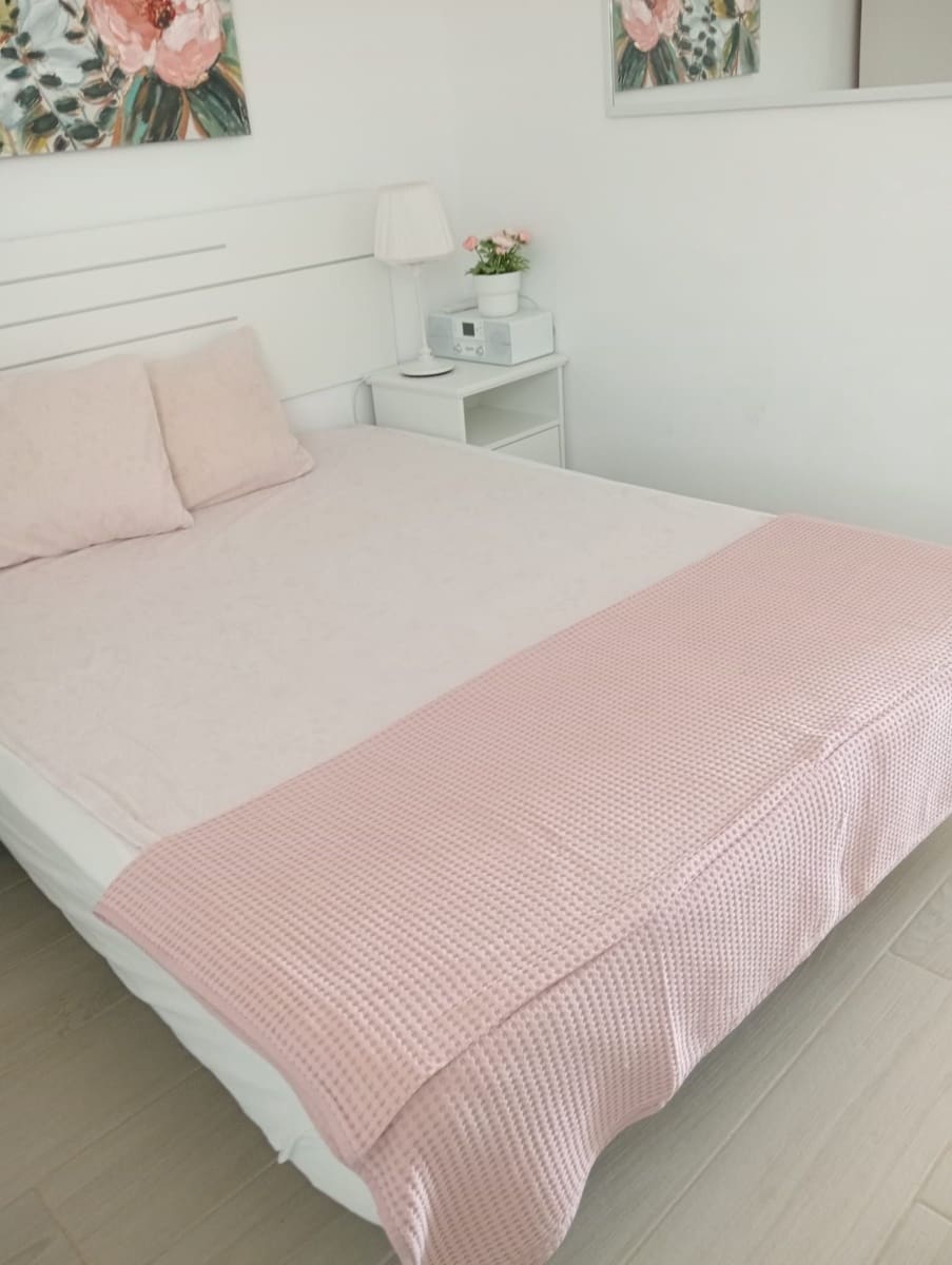 1 bedroom Apartment for sale in Costa de Antigua - € 125,000 (Ref: 9269210)