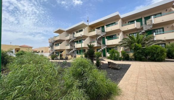 1 bedroom Apartment for sale in Costa de Antigua - € 125,000 (Ref: 9269210)