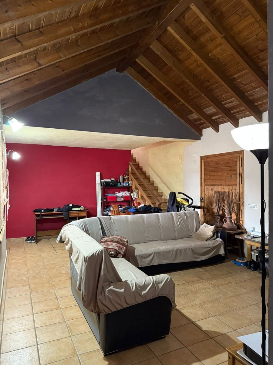 3 soveværelse Byhus til salg i Puerto del Rosario med swimmingpool - € 320.000 (Ref: 9300553)