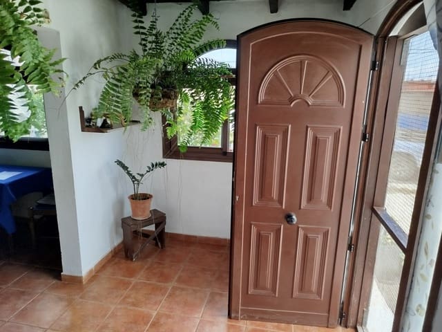 4 camera da letto Villa in vendita in Antigua con garage - 290.000 € (Rif: 9326039)