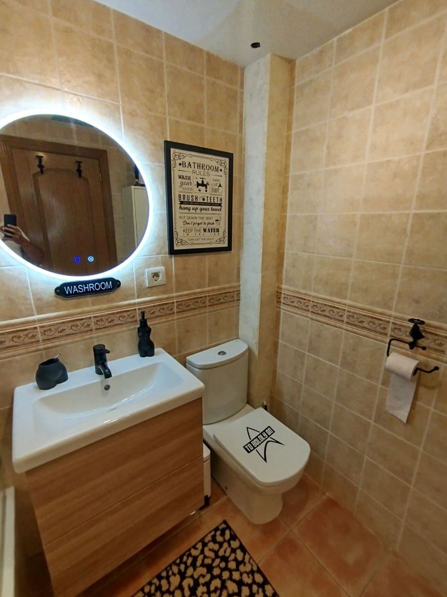 4 slaapkamer Halfvrijstaande villa te koop in Corralejo met zwembad garage - € 349.950 (Ref: 9355696)