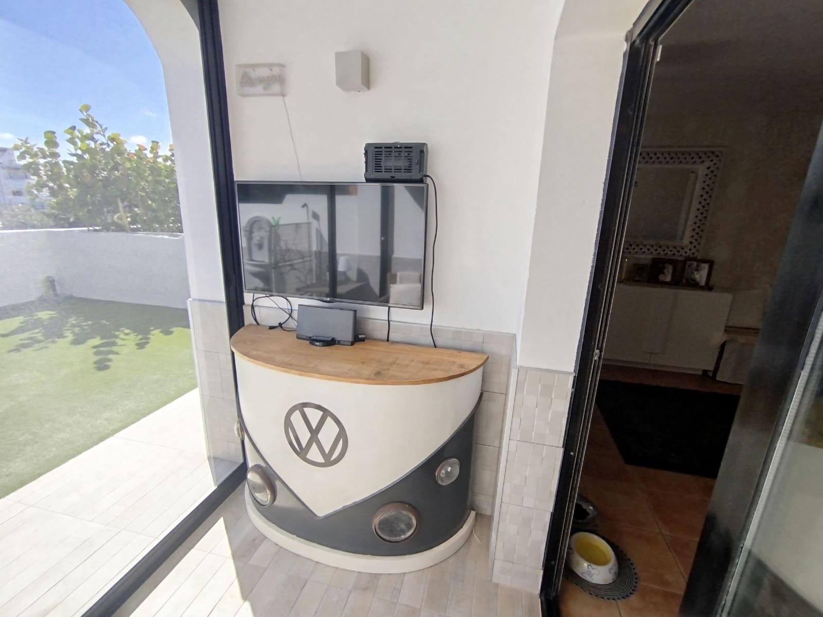 4 slaapkamer Halfvrijstaande villa te koop in Corralejo met zwembad garage - € 349.950 (Ref: 9355696)