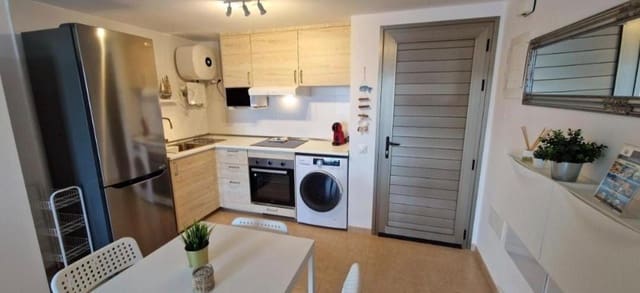 1 camera da letto Appartamento in vendita in Costa de Antigua, Antigua con piscina garage - 150.000 € (Rif: 9406417)