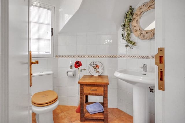 3 soveværelse Villa til salg i Parque Holandés, La Oliva med swimmingpool - € 450.000 (Ref: 9410667)