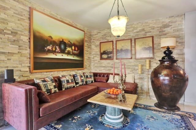 3 soveværelse Villa til salg i Parque Holandés, La Oliva med swimmingpool - € 550.000 (Ref: 9439572)