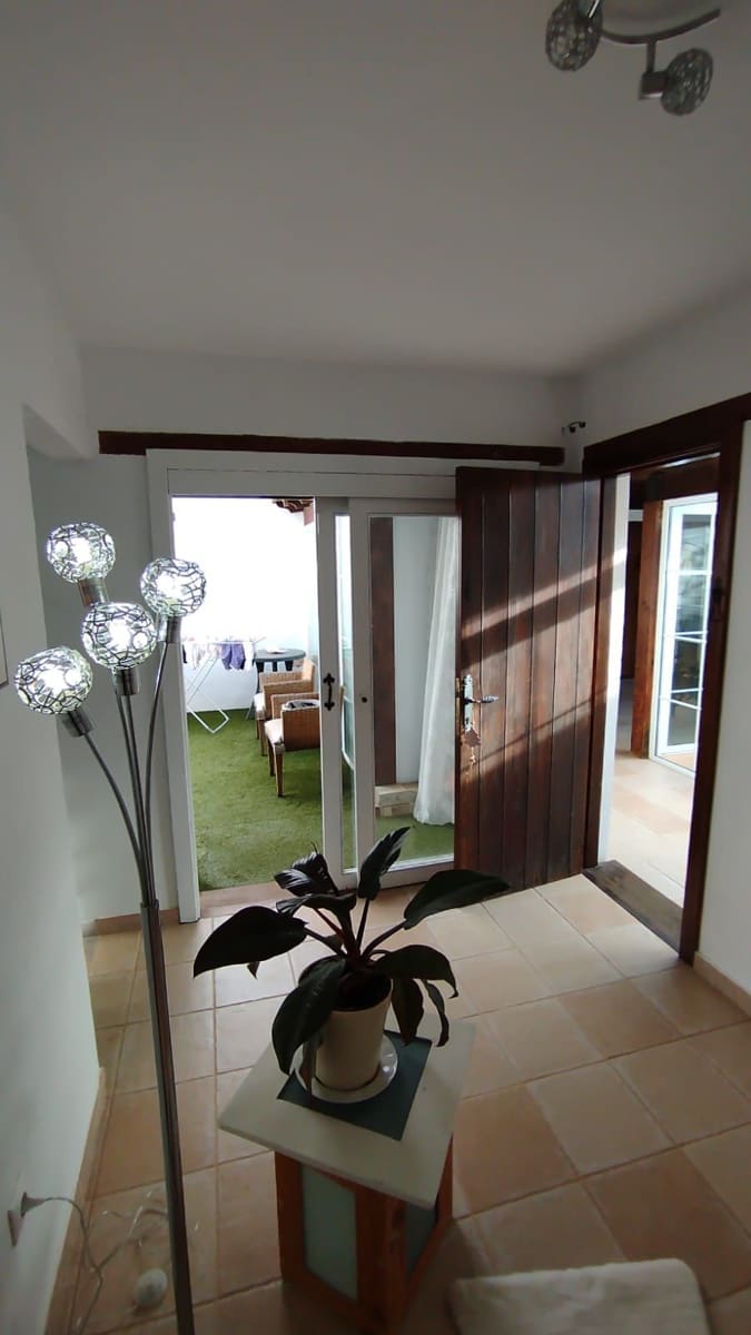 3 makuuhuone Huvila myytävänä paikassa Tuineje mukana uima-altaan - 469 000 € (Ref: 9468186)