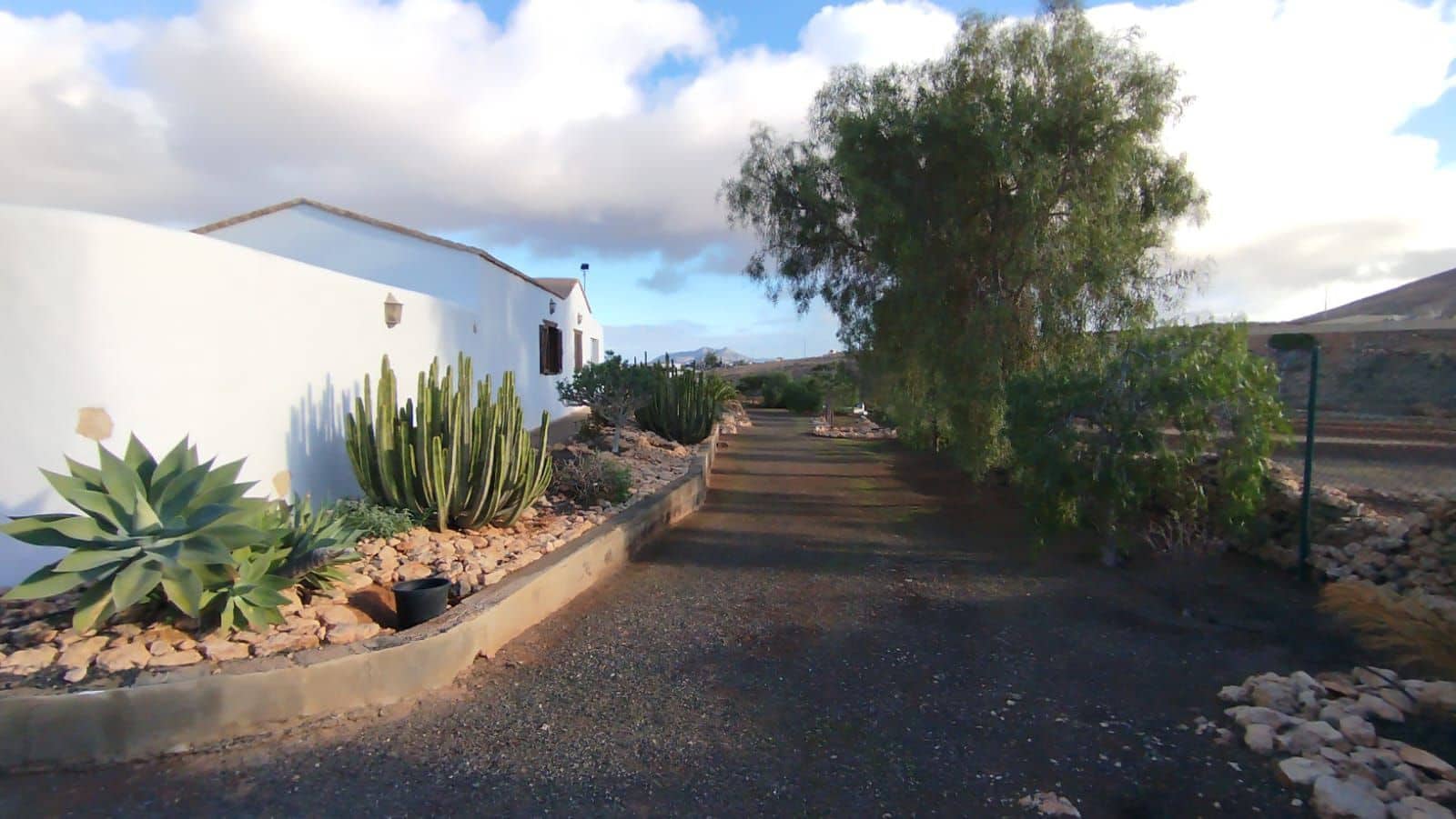 3 makuuhuone Huvila myytävänä paikassa Tuineje mukana uima-altaan - 469 000 € (Ref: 9468186)