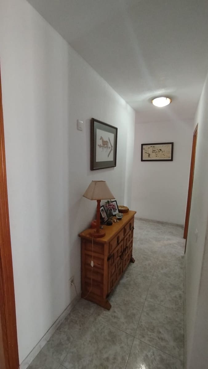 4 chambre Appartement à vendre à Corralejo - 330 000 € (Ref: 9536654)