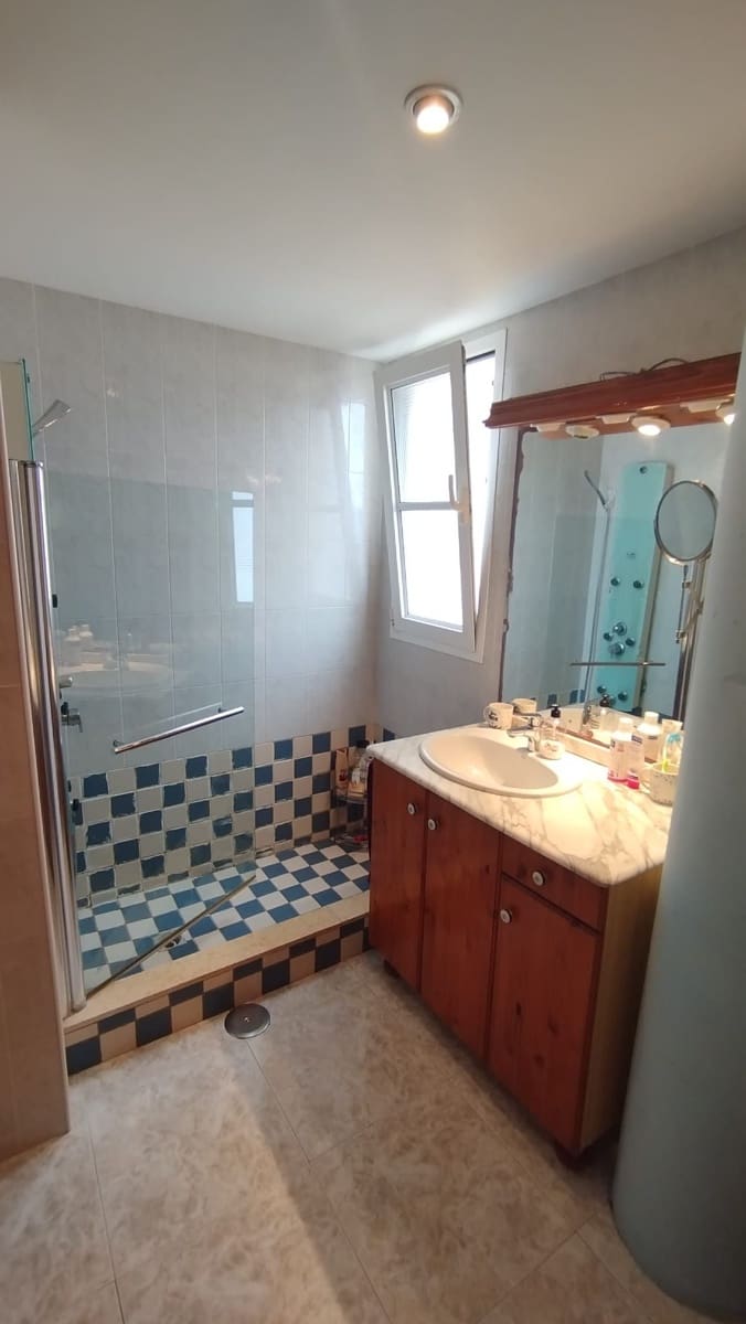 4 chambre Appartement à vendre à Corralejo - 330 000 € (Ref: 9536654)