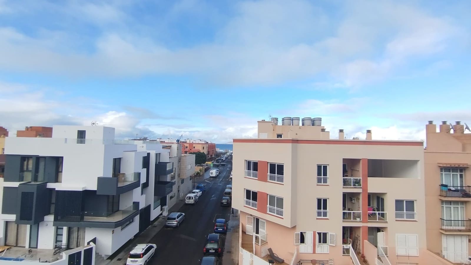 4 chambre Appartement à vendre à Corralejo - 330 000 € (Ref: 9536654)
