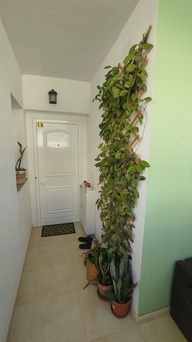 2 soverom Leilighet til salgs i Costa Calma med svømmebasseng garasje - € 230 000 (Ref: 9568111)