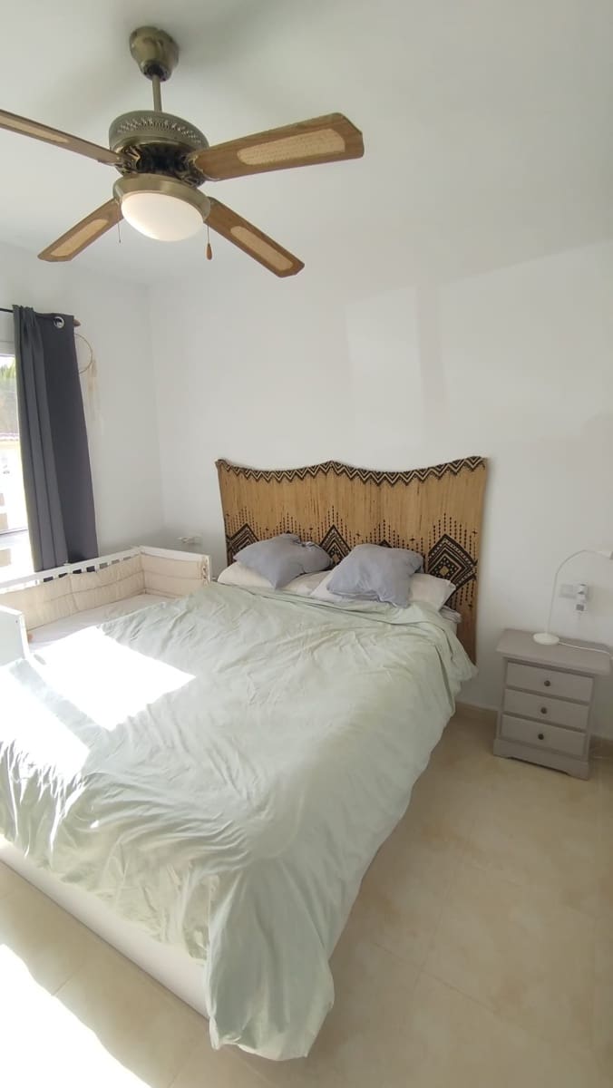 2 soverom Leilighet til salgs i Costa Calma med svømmebasseng garasje - € 230 000 (Ref: 9568111)