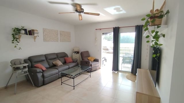 2 soverom Leilighet til salgs i Costa Calma, Pájara med svømmebasseng garasje - € 230 000 (Ref: 9568111)