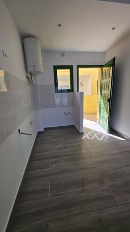 1 soveværelse Lejlighed til salg i Costa de Antigua, Antigua med swimmingpool - € 145.000 (Ref: 9604637)