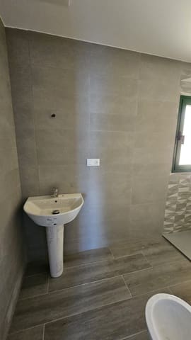 1 soveværelse Lejlighed til salg i Costa de Antigua, Antigua med swimmingpool - € 145.000 (Ref: 9604637)