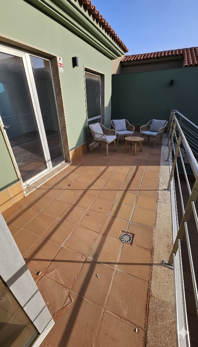 3 soveværelse Villa til salg i Costa de Antigua med swimmingpool garage - € 365.000 (Ref: 9620788)