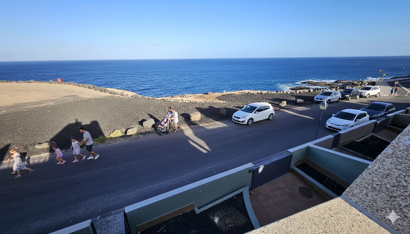 3 soveværelse Villa til salg i Costa de Antigua med swimmingpool garage - € 365.000 (Ref: 9620788)