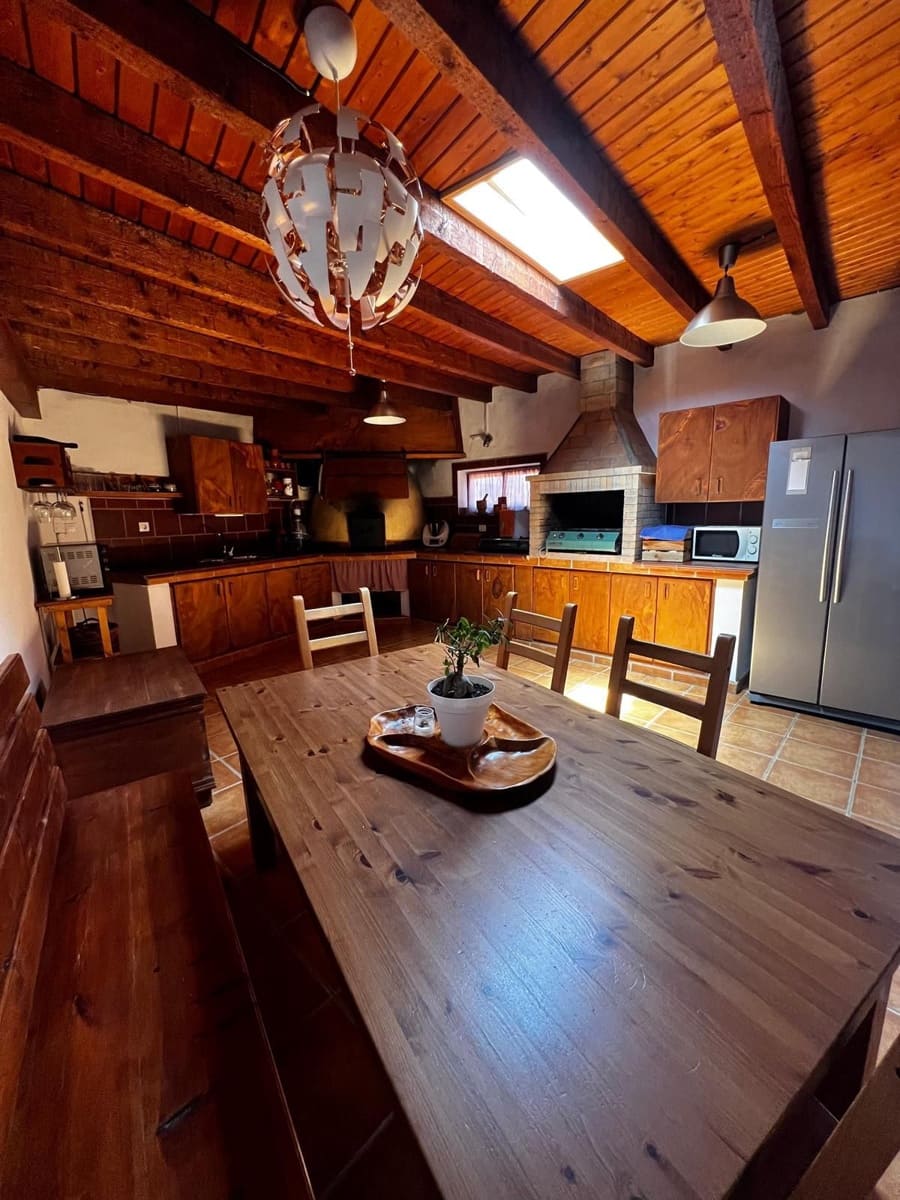 2 soveværelse Villa til salg i Tuineje med swimmingpool garage - € 347.000 (Ref: 9658401)