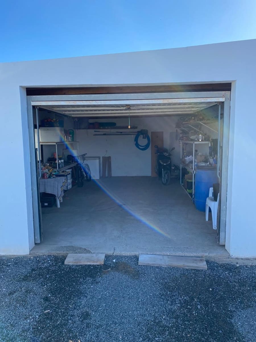 2 soveværelse Villa til salg i Tuineje med swimmingpool garage - € 347.000 (Ref: 9658401)