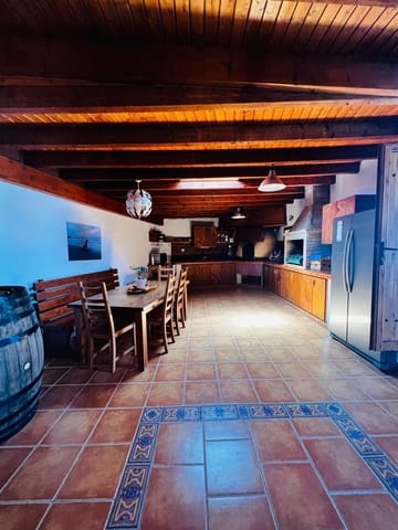 2 soveværelse Villa til salg i Tuineje med swimmingpool garage - € 347.000 (Ref: 9658401)