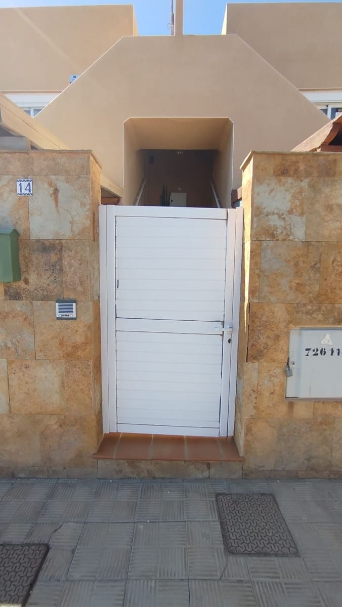 2 Zimmer Wohnung zu verkaufen in Puerto del Rosario - 169.000 € (Ref: 9744056)