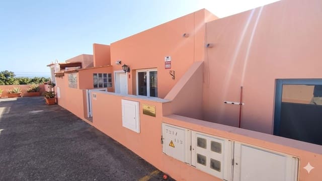 1 soverom Leilighet til salgs i Caleta de Fuste, Antigua - € 145 000 (Ref: 9755364)