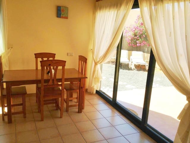 1 camera da letto Villa in vendita in Corralejo, La Oliva con garage - 240.000 € (Rif: 9761724)