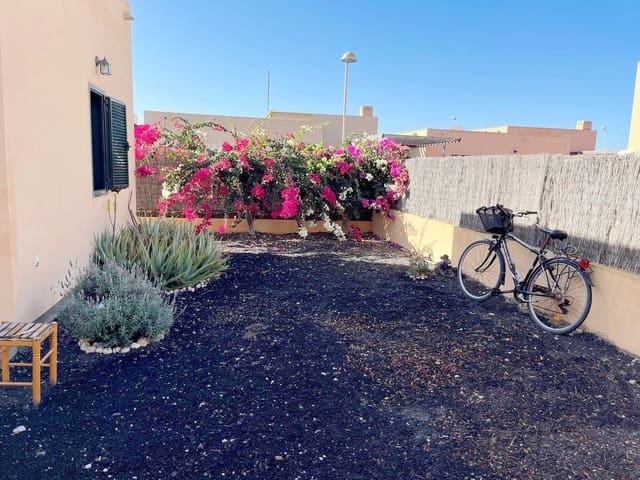 1 camera da letto Villa in vendita in Corralejo, La Oliva con garage - 240.000 € (Rif: 9761724)