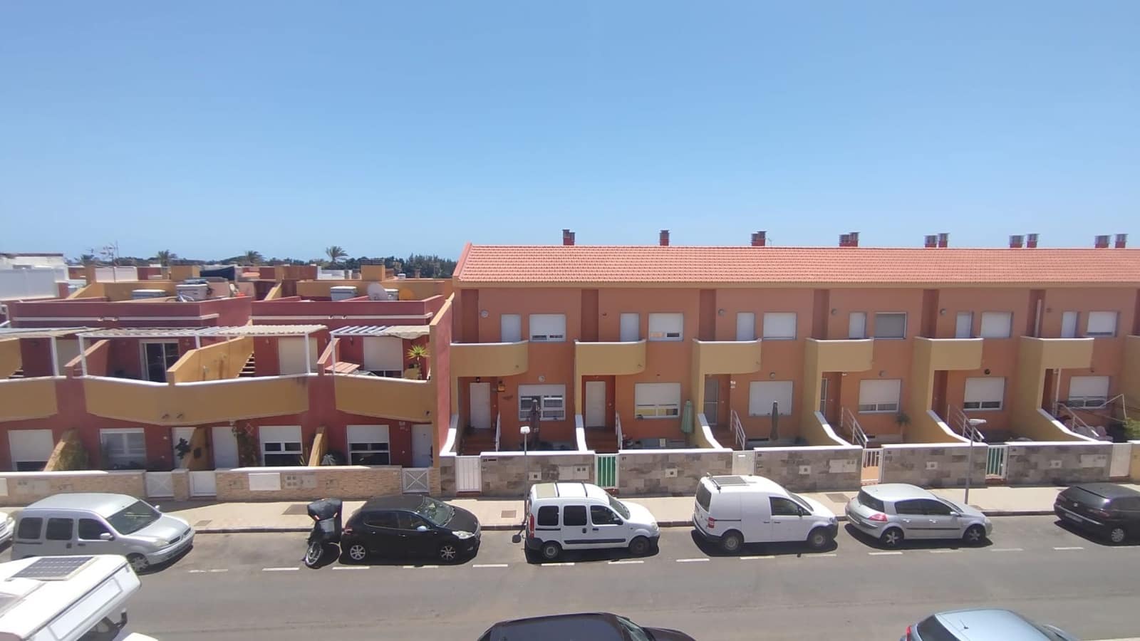 Casa de 4 habitaciones en Puerto del Rosario en venta con garaje - 295.000 € (Ref: 9855033)
