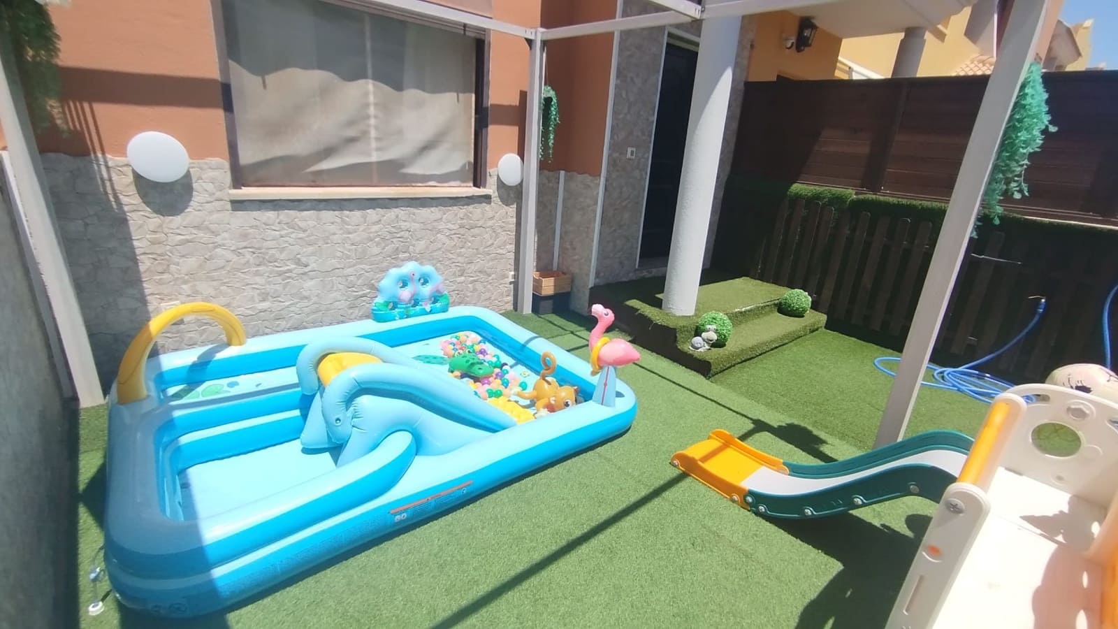 Casa de 4 habitaciones en Puerto del Rosario en venta con garaje - 295.000 € (Ref: 9855033)