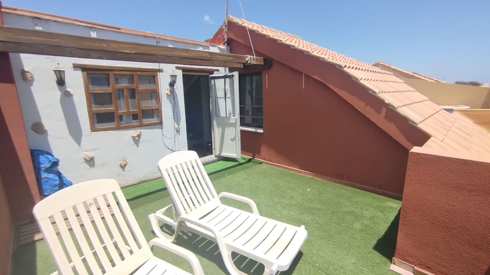 Casa de 4 habitaciones en Puerto del Rosario en venta con garaje - 295.000 € (Ref: 9855033)