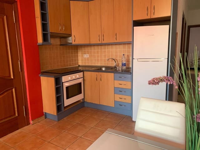 2 soveværelse Lejlighed til salg i Puerto del Rosario - € 145.000 (Ref: 9861608)