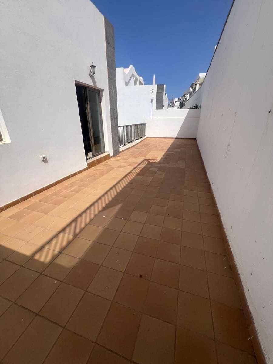 3 bedroom Townhouse for sale in Puerto del Rosario - € 315,000 (Ref: 9873035)