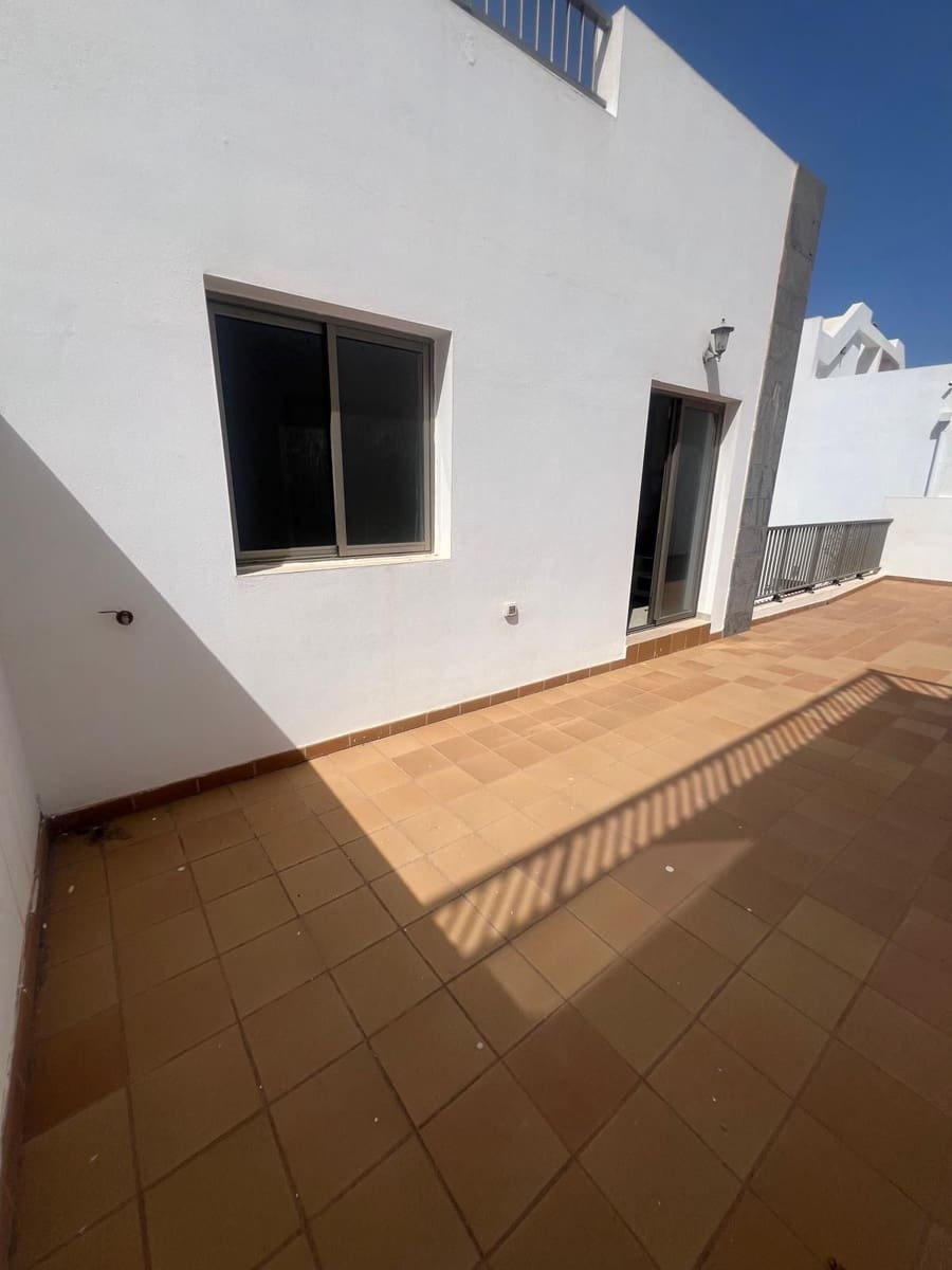 3 bedroom Townhouse for sale in Puerto del Rosario - € 315,000 (Ref: 9873035)