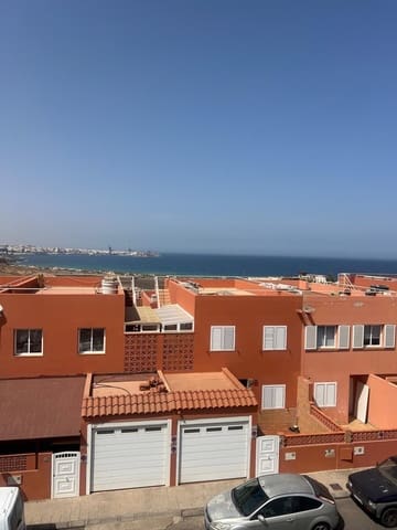 3 makuuhuone Omakotitalo myytävänä paikassa Puerto del Rosario - 315 000 € (Ref: 9873035)