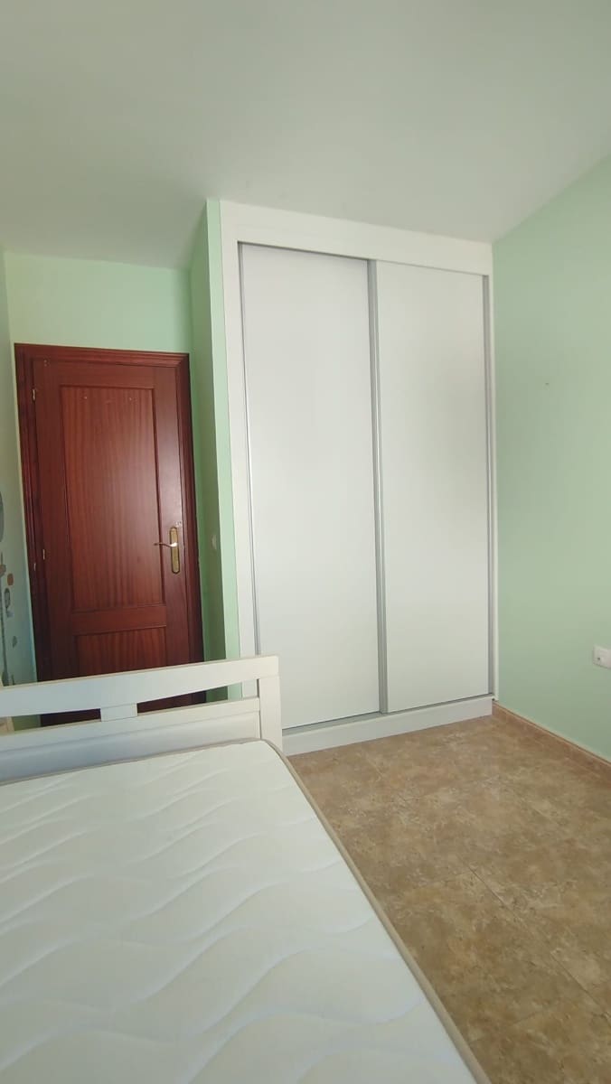 3 bedroom Villa for sale in Puerto del Rosario with garage - € 283,500 (Ref: 9880641)