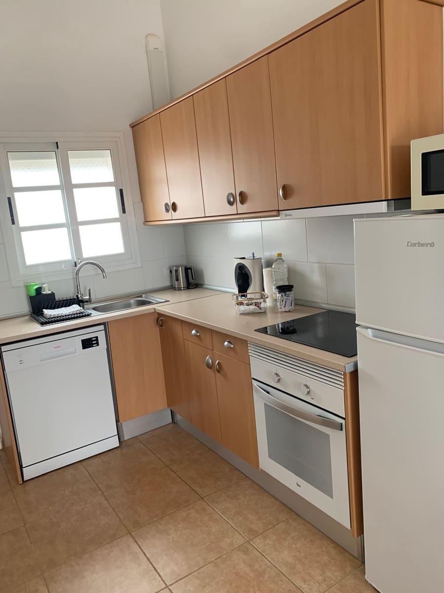 1 Zimmer Bungalow zu verkaufen in Caleta de Fuste mit Pool Garage - 190.000 € (Ref: 9924199)