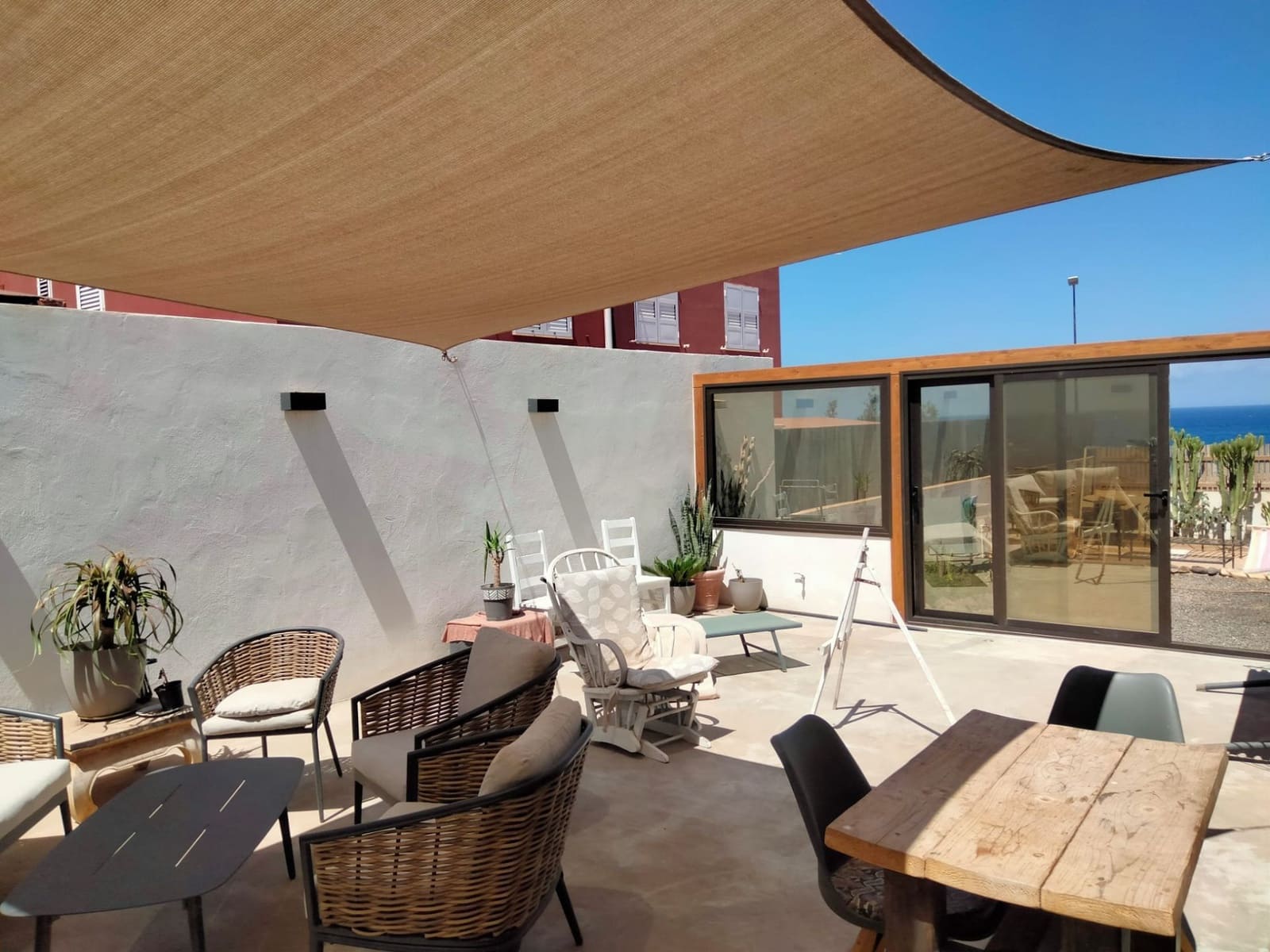 Piso de 3 habitaciones en Puerto del Rosario en venta - 300.000 € (Ref: 9962141)