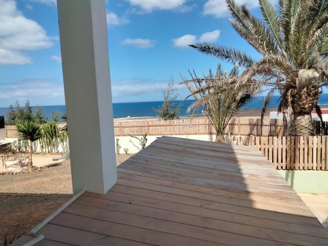 3 soveværelse Lejlighed til salg i Puerto del Rosario - € 300.000 (Ref: 9962141)