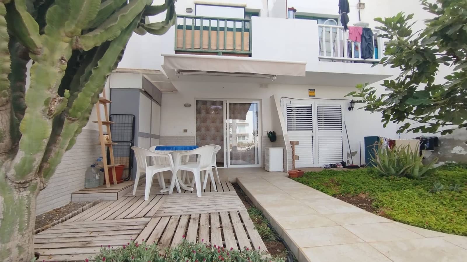 1 sypialnia Apartament na sprzedaż w Costa de Antigua - 150 000 € (Ref: 9986449)