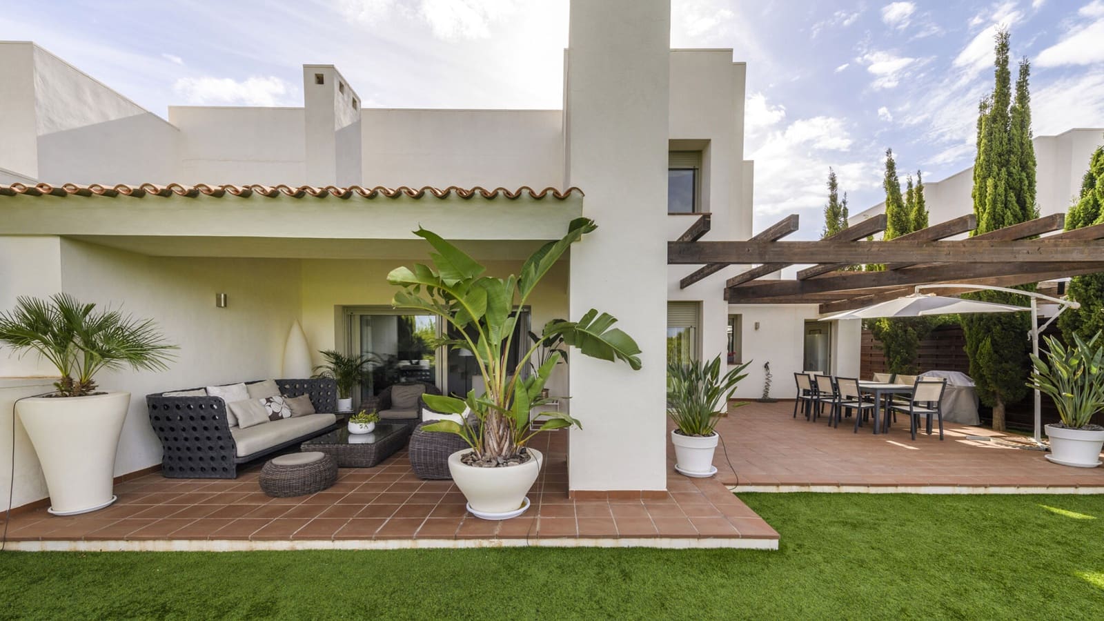 3 soverom Villa til salgs i Orihuela Costa med svømmebasseng garasje - € 559 000 (Ref: 8248439)